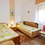 With Parking Space - 22482 Appartement Umag